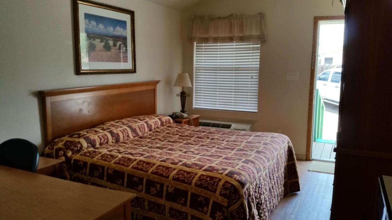 Garden Inn & Suites Hebbronville Εξωτερικό φωτογραφία