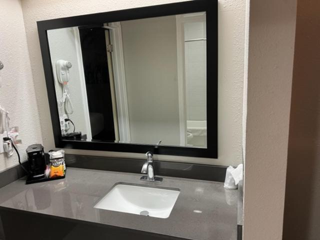 Garden Inn & Suites Hebbronville Εξωτερικό φωτογραφία